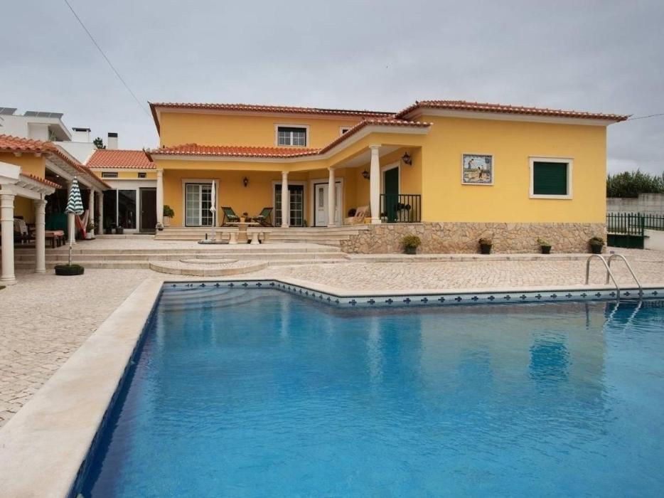 Porto Dinheiro Beach I Lourinha  Exterior photo